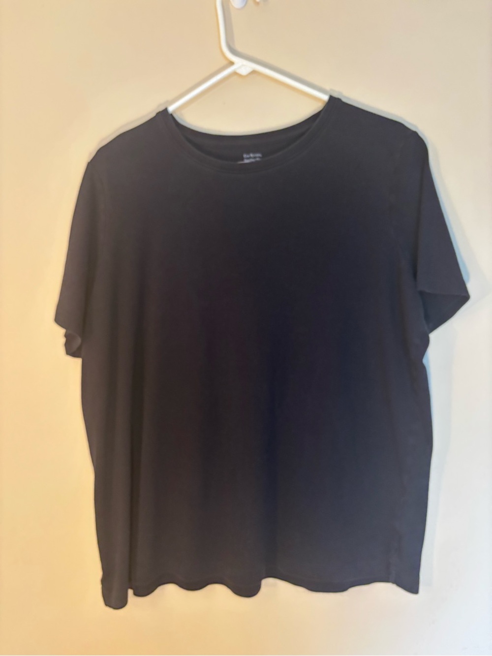 Kim Rogers Black Short Sleeve Crewneck Tee